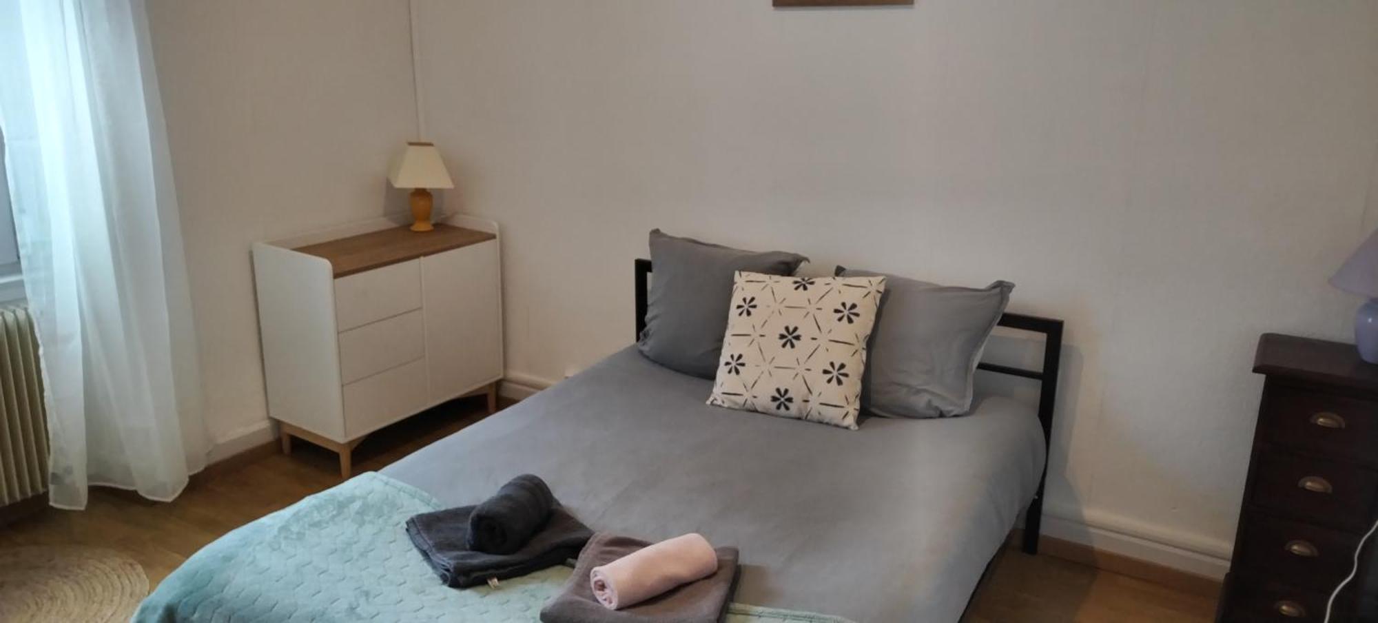 Appartement Entier, Proche Tram-Train Et Commodites, Parking Gratuit Mulhouse Exterior photo